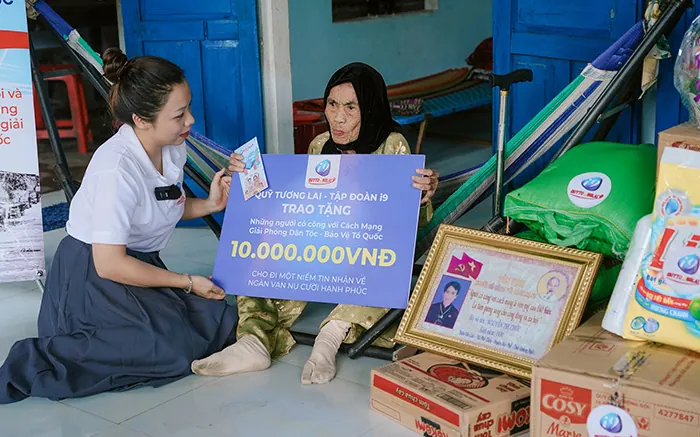 Hình ảnh tổng quan về Hi88, nền tảng giải trí trực tuyến hàng đầu, thể hiện sự chuyên nghiệp và uy tín.